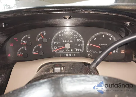 1998 Ford Expedition Eddie Bauer/Xlt from USA, damaged, VIN 1FMRU18W2WLB09234